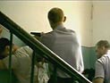В Санкт-Петербурге милиционеры задержали четырех уроженцев Средней Азии, подозреваемых в жестоком избиении своего знакомого. Потасовка началась, когда перед мужчинами встал вопрос, какой фильм смотреть