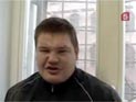 В Петербурге неонацист по кличке Тарзан сбежал из психбольницы и занялся грабежами В Петербурге неонацист по кличке Тарзан сбежал из психбольницы и занялся грабежами