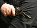 В Москве пенсионер случайно убил жену во время чистки револьвера В Москве пенсионер случайно убил жену во время чистки револьвера