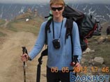 Выжить удалось лишь Максиму Степанову. Его случайно нашли в горах московские туристы и доставили в больницу
