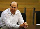Министр обороны Израиля Моше Яалон заявил, что Израиль не намерен вмешиваться в сирийскую гражданскую войну до тех пор, пока не затрагиваются его интересы