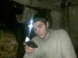 Вильям Плотников переехал в Канаду с семьей из Сибири. В 2009 году принял ислам