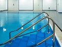 В Австрии мигрант из Ирака изнасиловал 10-летнего мальчика в бассейне "из-за сексуального воздержания" В Австрии мигрант из Ирака изнасиловал 10-летнего мальчика в бассейне "из-за сексуального воздержания"