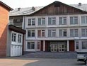 В Иркутске школьник нанес несколько ножевых ранений учительнице за отказ поменять оценку