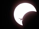  ,       Eclipse Flight,      .       