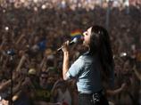  -  -,  ,   ,    100  ,  Reuters.       
