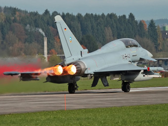 Typhoon  .   Hermann Keist   wikipedia.org