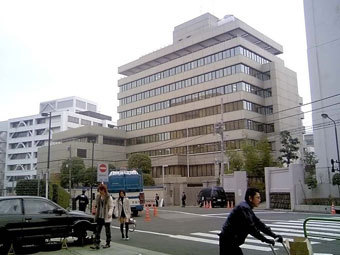    .   Kakoui   wikipedia.org